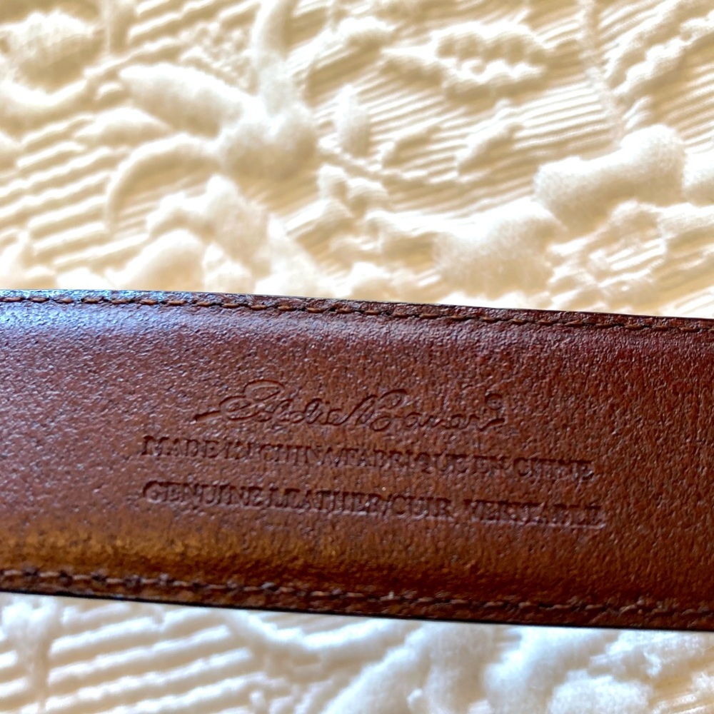 Men's Eddie Bauer Leather Belt - Picture 2 of 10